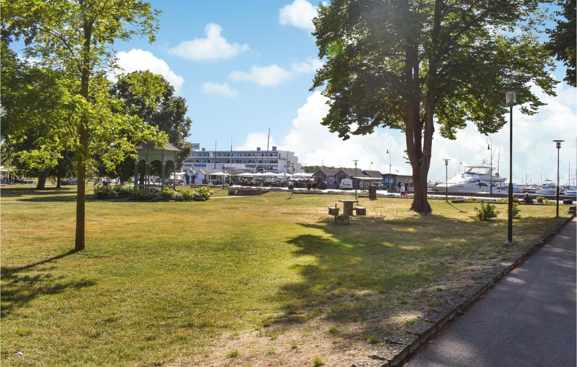 Gorgeous Home In Borgholm With Wifi Экстерьер фото